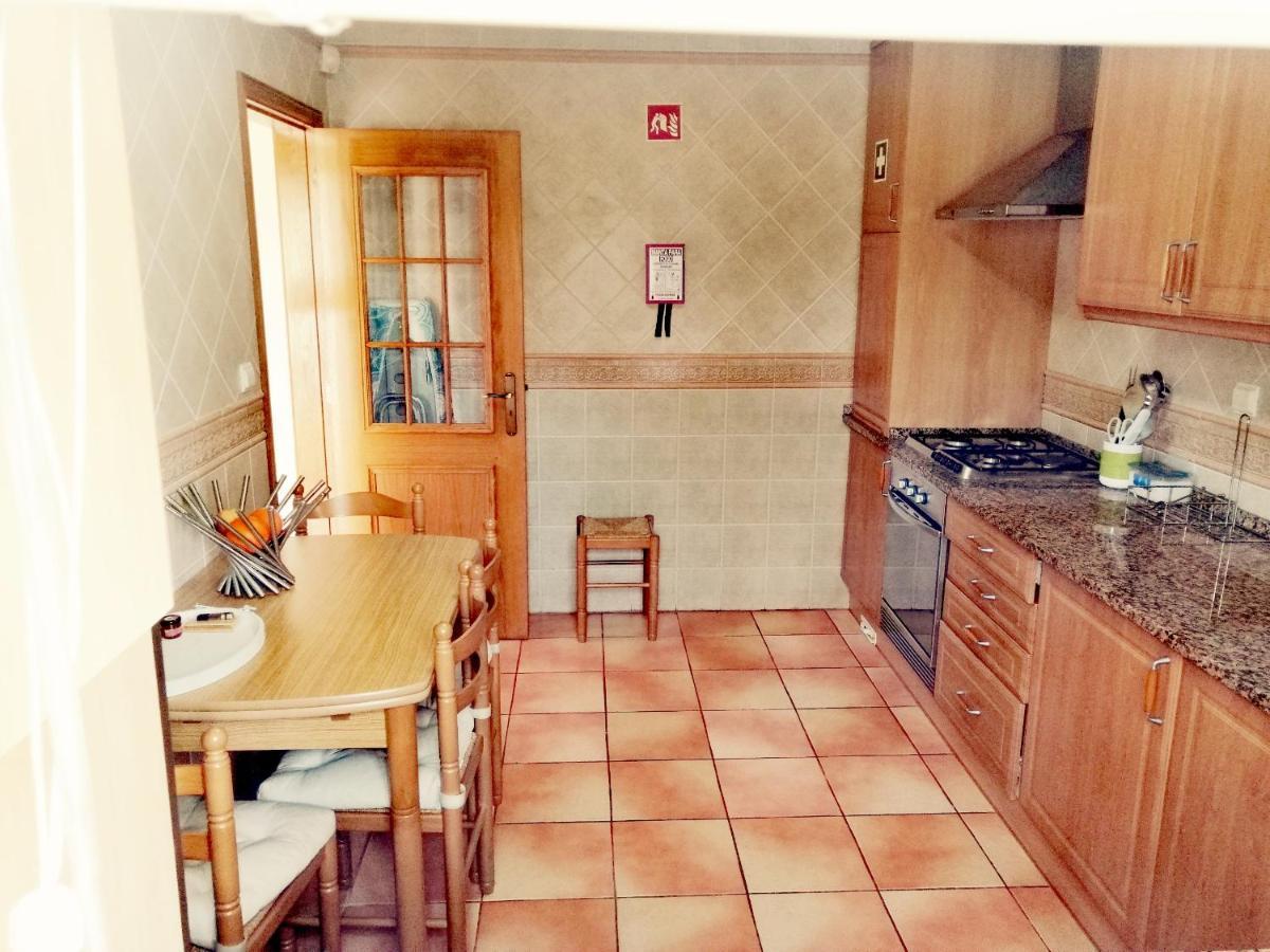 Beautiful Rafaella, Walk Distance To Beaches Ferienhaus