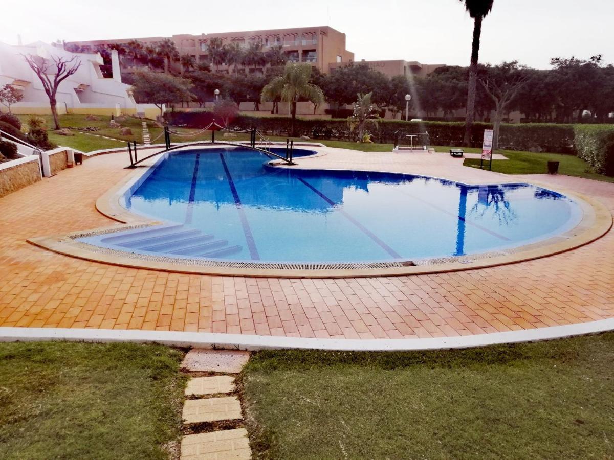 Beautiful Rafaella, Walk Distance To Beaches Albufeira