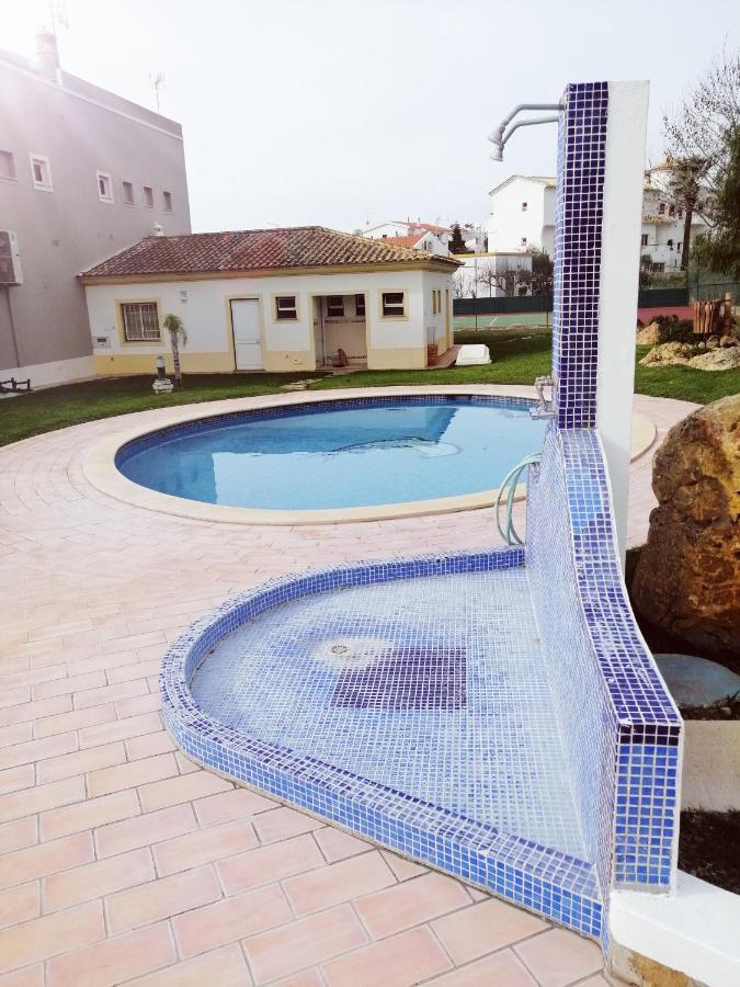 Beautiful Rafaella, Walk Distance To Beaches * Albufeira