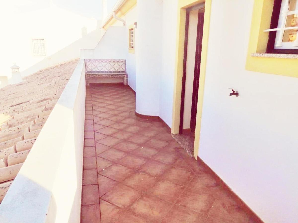 Beautiful Rafaella, Walk Distance To Beaches *