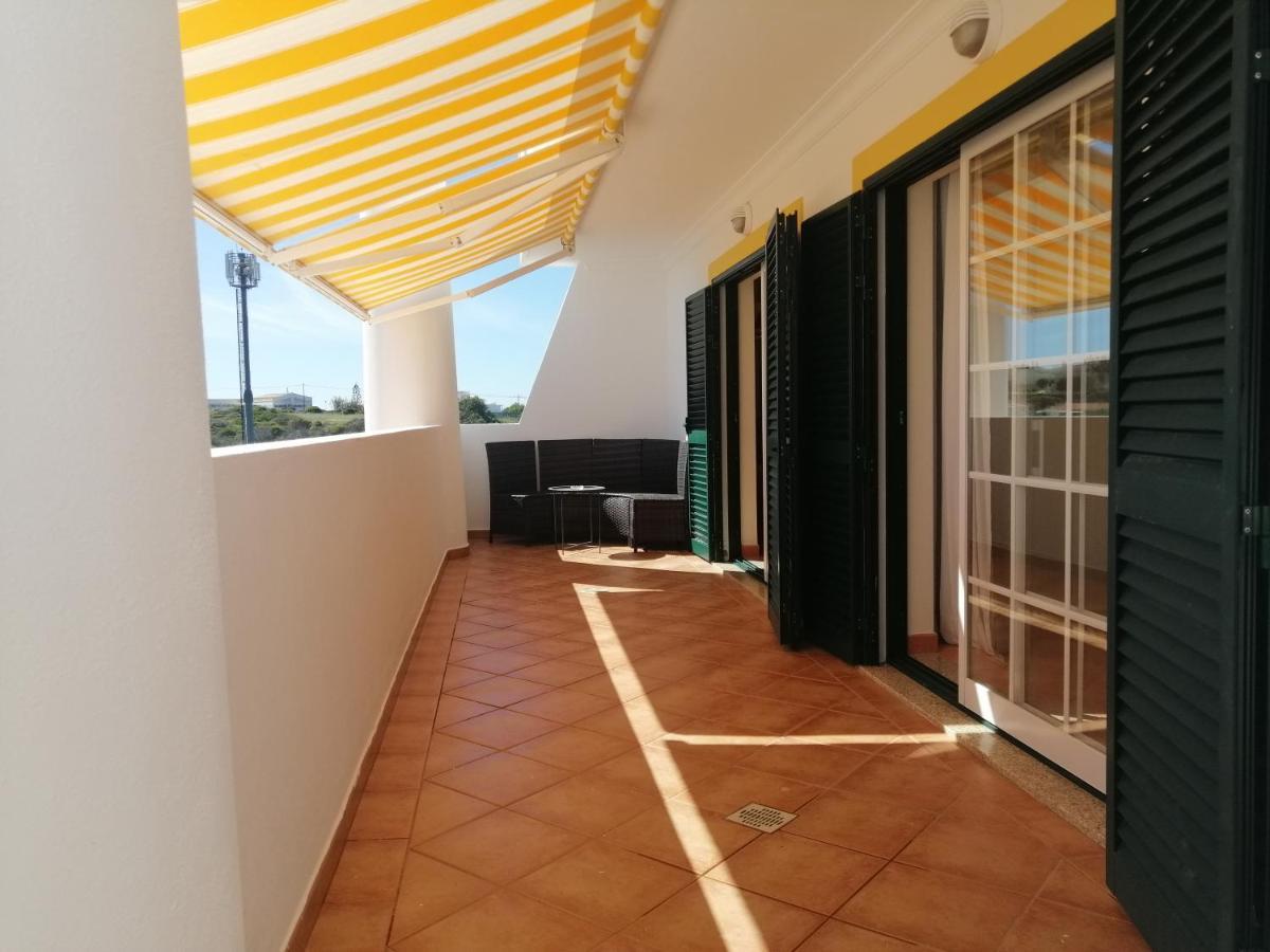 Beautiful Rafaella, Walk Distance To Beaches Albufeira